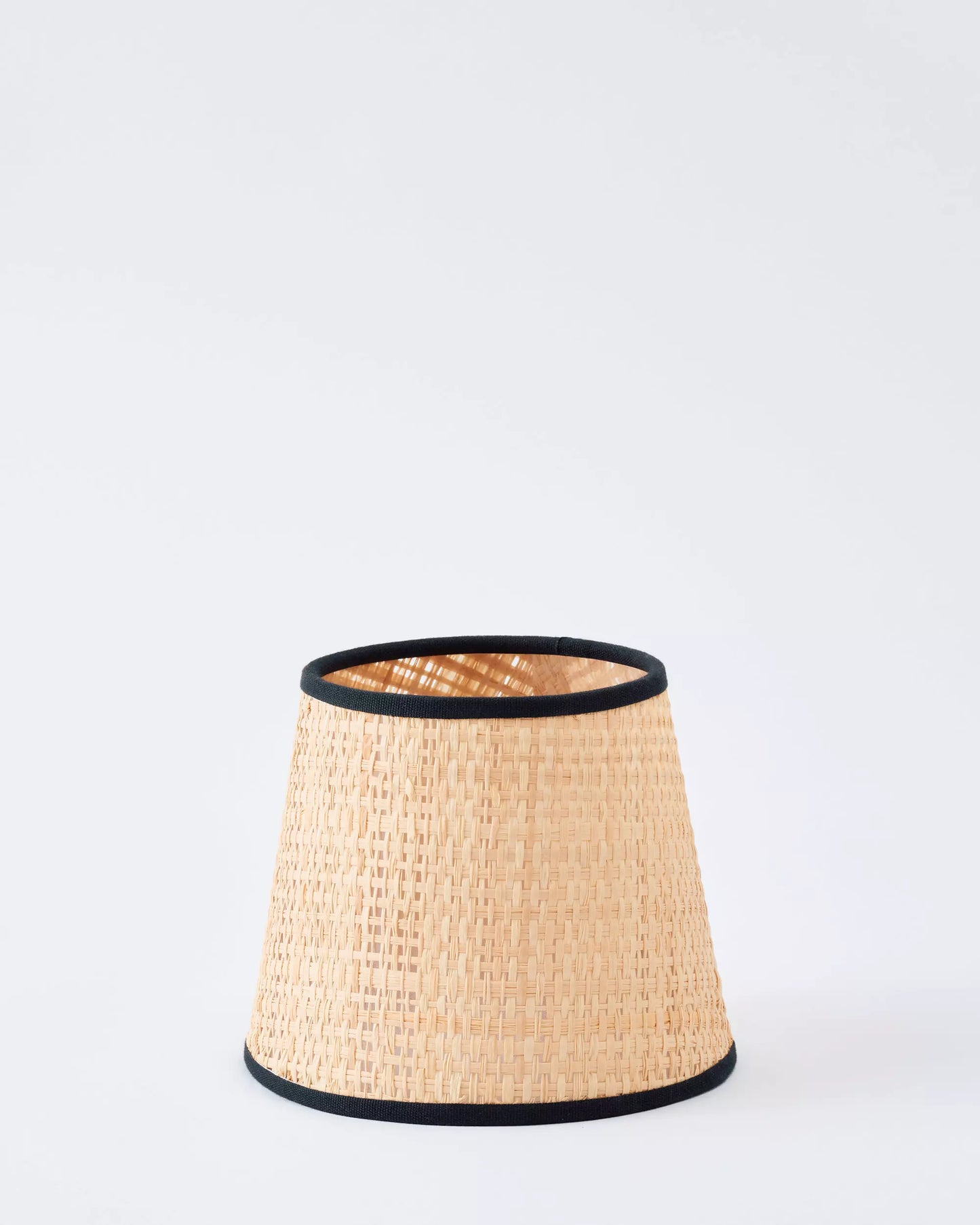 CAPS FOR BATTERY POWERED LAMPS
